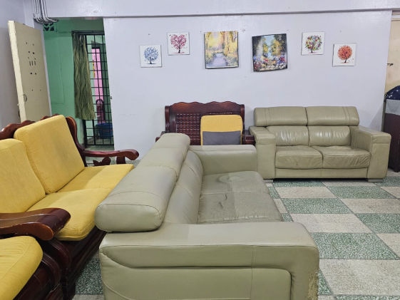 Women's TV Area